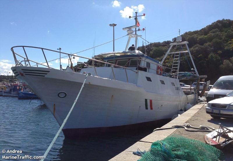 claudia (Fishing vessel) - IMO , MMSI 247154230, Call Sign IPZK under the flag of Italy