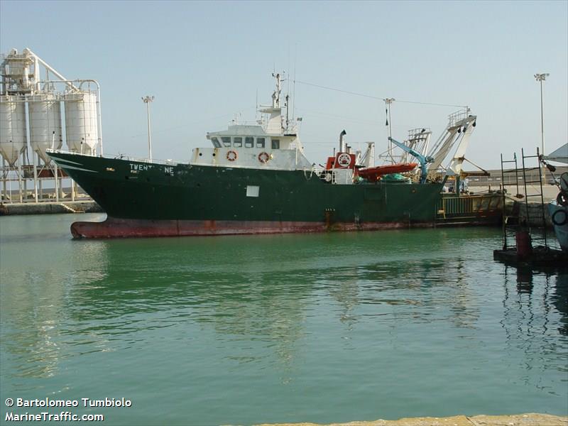 twenty one (Fishing vessel) - IMO , MMSI 247158700, Call Sign IQLU under the flag of Italy