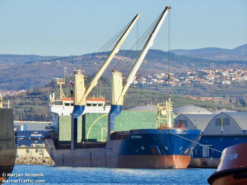 victoria (General Cargo Ship) - IMO 9523926, MMSI 247393900, Call Sign IBCZ under the flag of Italy