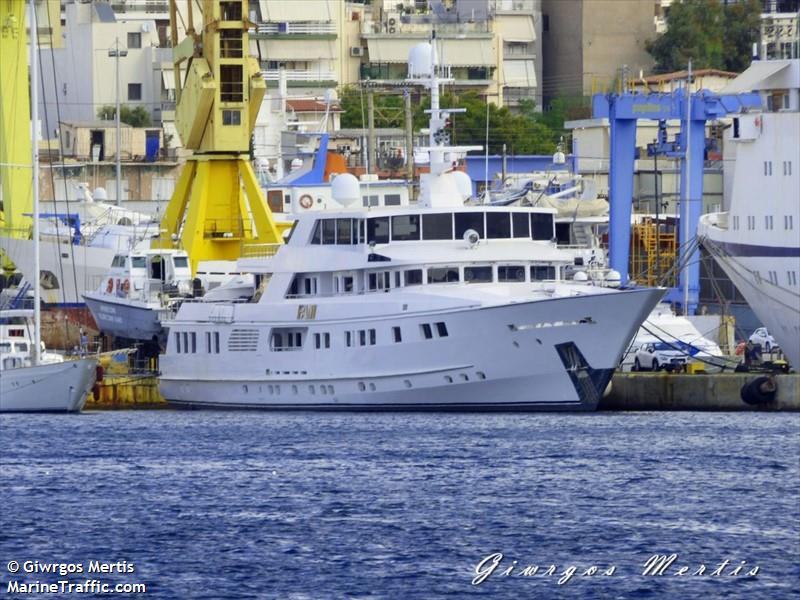 fam (Yacht) - IMO 8743842, MMSI 339332000, Call Sign 6YRS6 under the flag of Jamaica