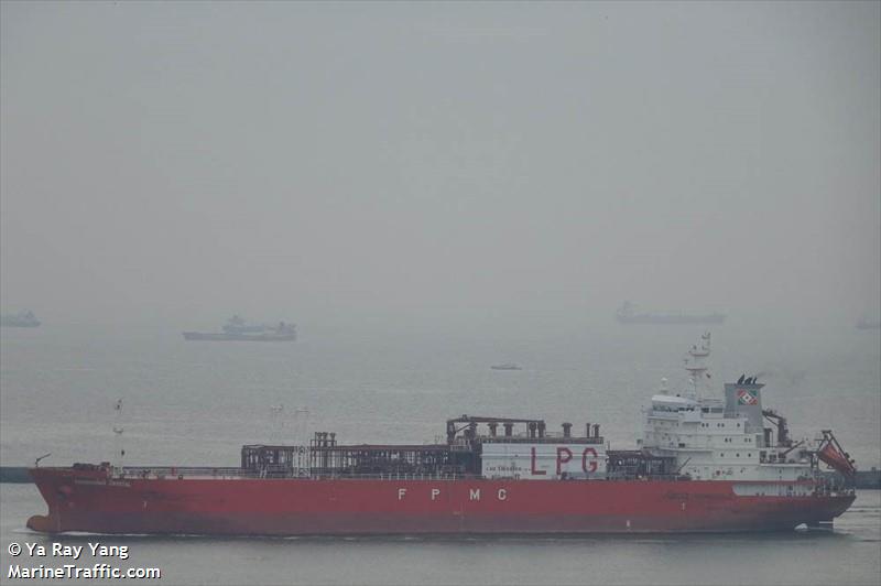 formosagas crystal (LPG Tanker) - IMO 9318618, MMSI 416477000, Call Sign BNIO under the flag of Taiwan