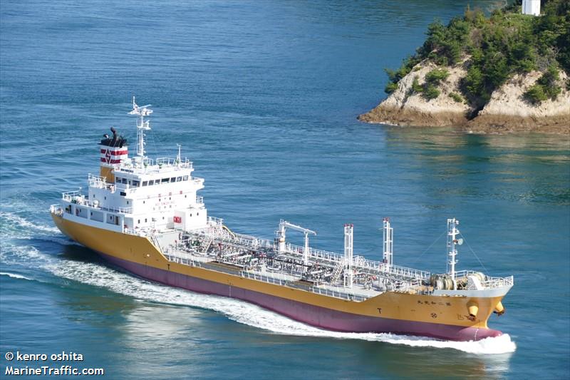 wakomaru no.2 (Oil Products Tanker) - IMO 9651046, MMSI 431003801, Call Sign JD3389 under the flag of Japan