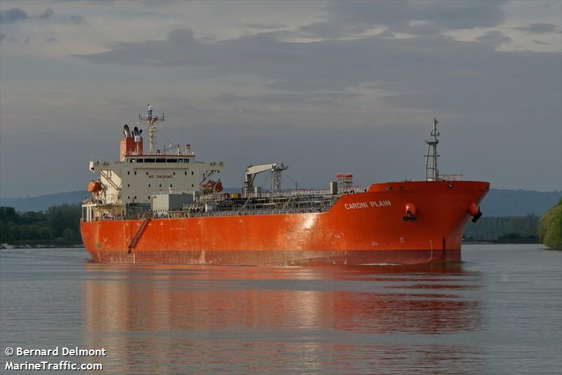 caroni plain (Chemical/Oil Products Tanker) - IMO 9392327, MMSI 477163900, Call Sign VREQ2 under the flag of Hong Kong