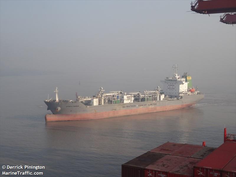 apinya naree (Cement Carrier) - IMO 9680944, MMSI 564023000, Call Sign 9V2250 under the flag of Singapore