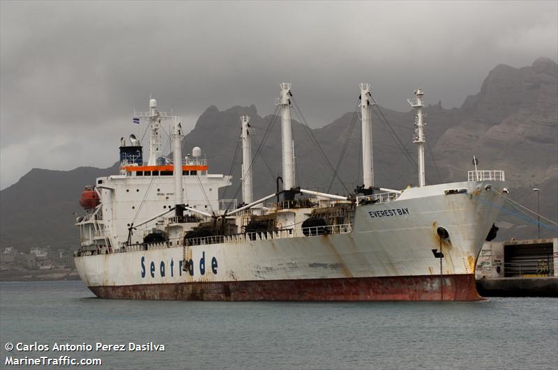everest bay (Refrigerated Cargo Ship) - IMO 8911073, MMSI 636013148, Call Sign A8KZ3 under the flag of Liberia