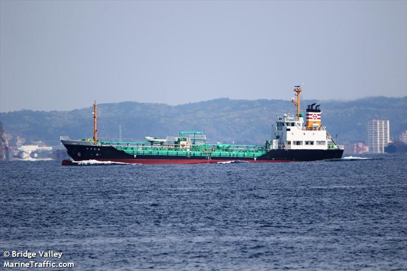 suzuka maru (Bitumen Tanker) - IMO 9566215, MMSI 431001206, Call Sign JD3012 under the flag of Japan