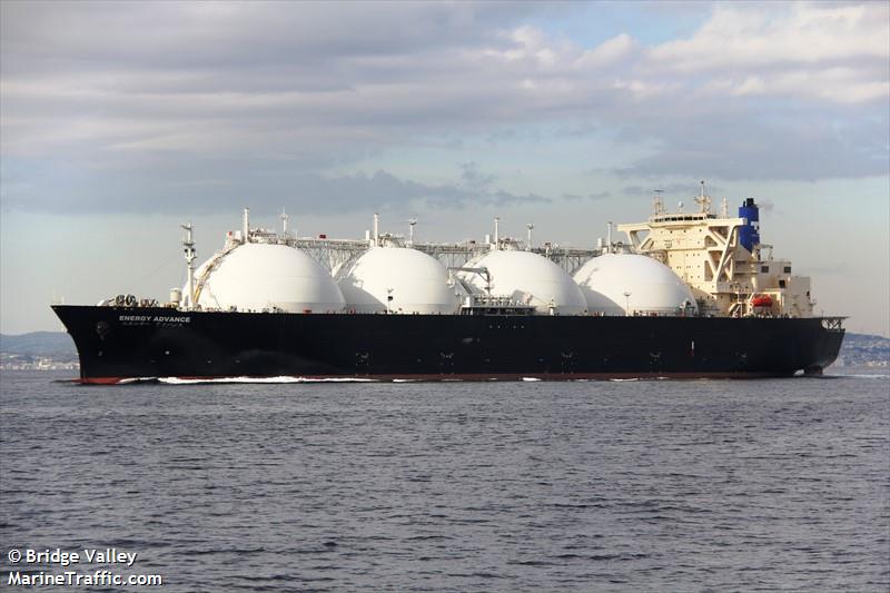 energy advance (LNG Tanker) - IMO 9269180, MMSI 432495000, Call Sign 7JAA under the flag of Japan