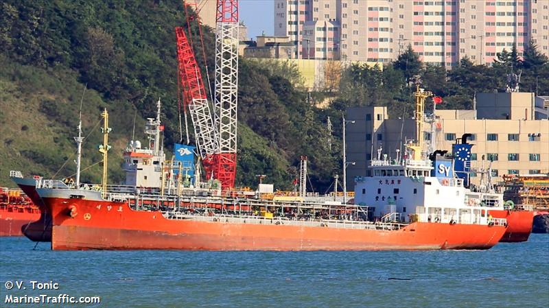 se yang (Oil Products Tanker) - IMO 9135353, MMSI 441762000, Call Sign 105245 under the flag of Korea