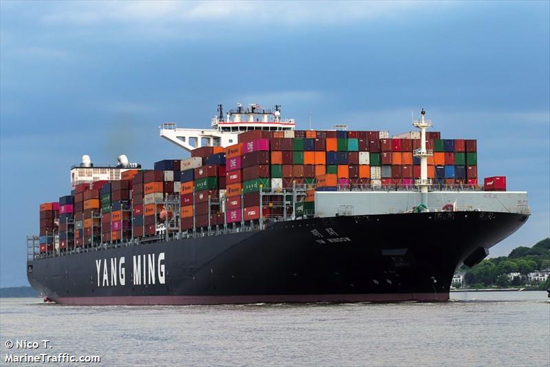 ym window (Container Ship) - IMO 9708435, MMSI 477769600, Call Sign VRPF7 under the flag of Hong Kong