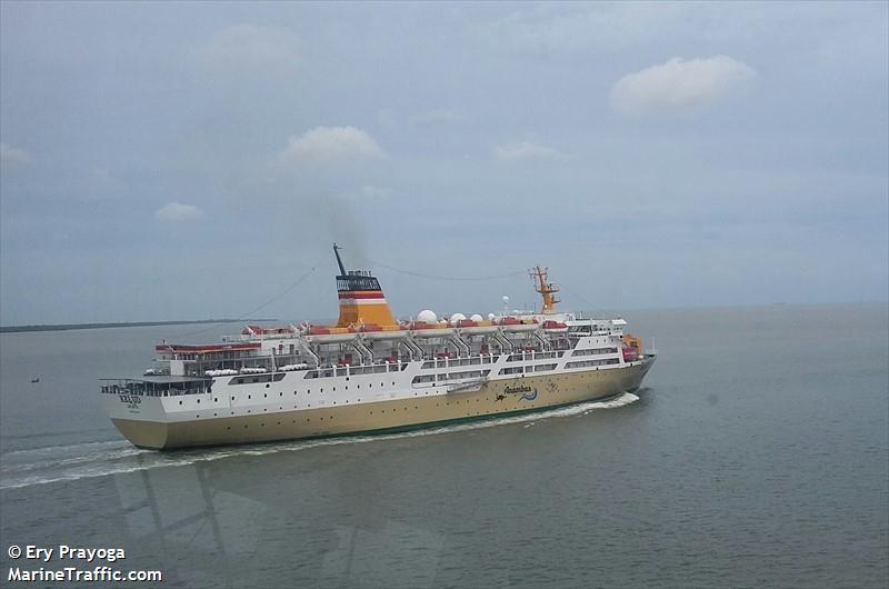 km.dobonsolo (Passenger Ship) - IMO 9032147, MMSI 525005002, Call Sign YEVX under the flag of Indonesia