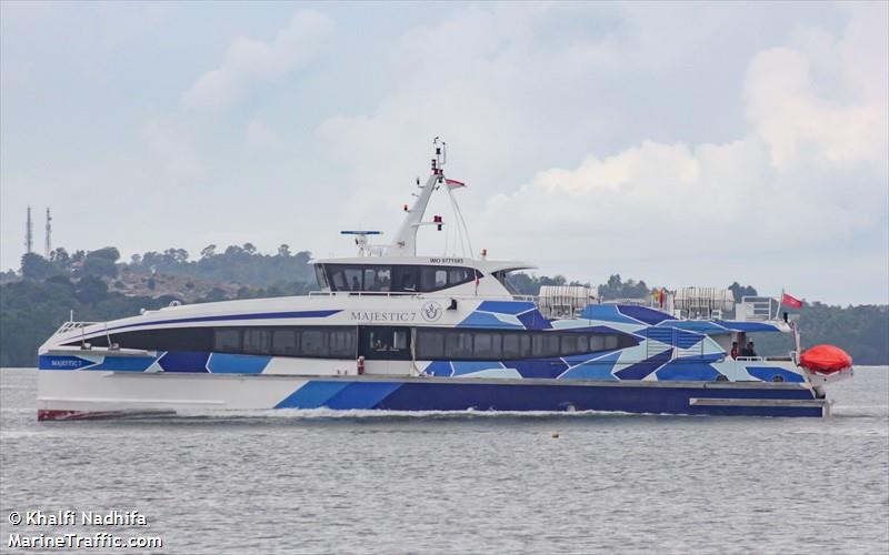 majestic 7 (Passenger Ship) - IMO 9771585, MMSI 563061400, Call Sign 9V2467 under the flag of Singapore