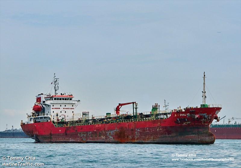 an phu 15 (Oil Products Tanker) - IMO 9626845, MMSI 574003650, Call Sign 3WRX7 under the flag of Vietnam
