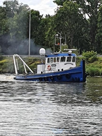 conquest 3 (Cargo ship) - IMO , MMSI 244670147, Call Sign PC2523 under the flag of Netherlands