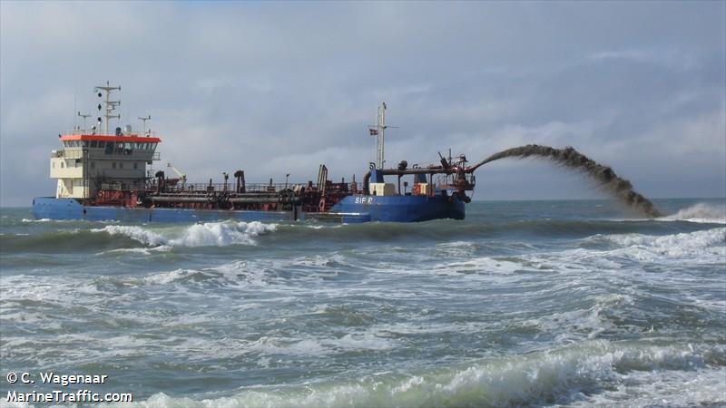 sif r (Hopper Dredger) - IMO 7424358, MMSI 246058000, Call Sign PIVA under the flag of Netherlands