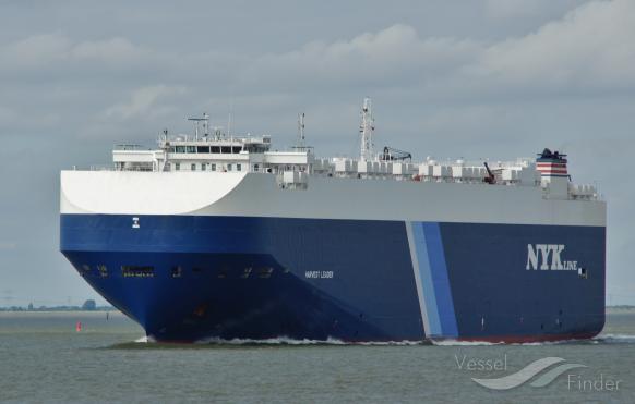 harvest leader (Vehicles Carrier) - IMO 9690523, MMSI 311000187, Call Sign C6AX8 under the flag of Bahamas