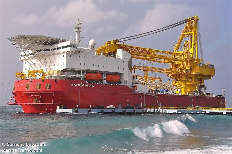 sapura 3500 (Pipe Layer) - IMO 9651204, MMSI 353975000, Call Sign 3FVU8 under the flag of Panama