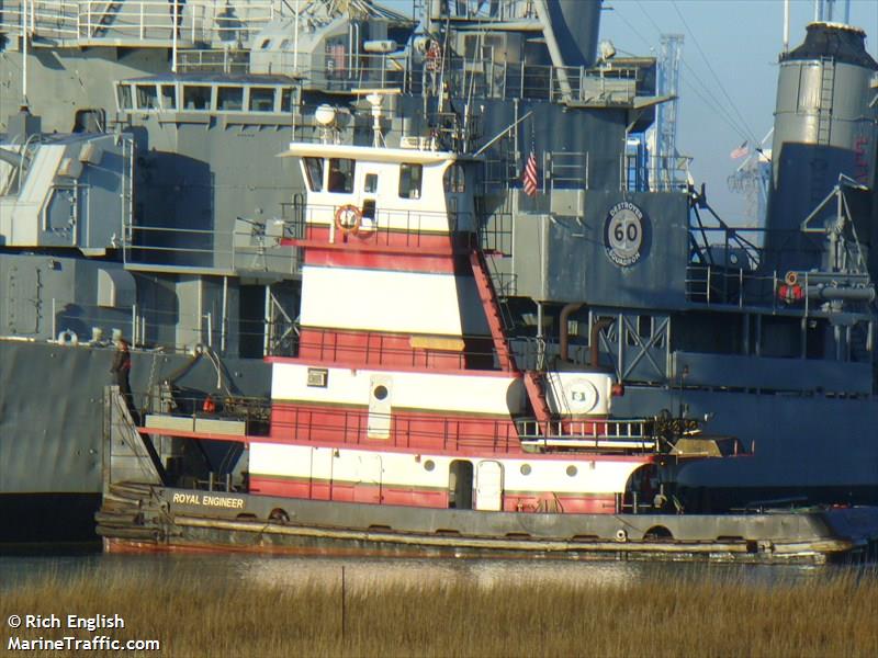 royal engineer (Towing vessel) - IMO , MMSI 367473540, Call Sign WDF6370 under the flag of United States (USA)
