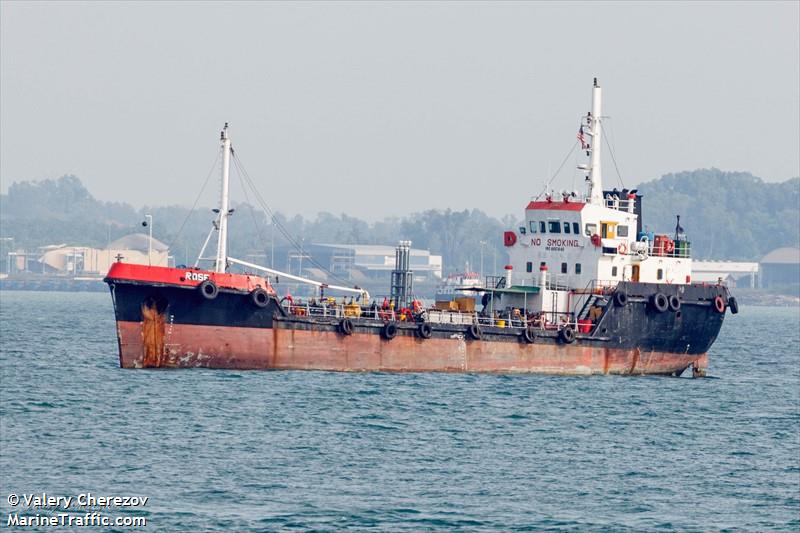 mt.rose (Bunkering Tanker) - IMO 8861840, MMSI 518100478, Call Sign E5U3399 under the flag of Cook Islands