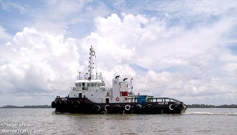 hub-19 (Tug) - IMO 9616321, MMSI 533170065, Call Sign 9WLC8 under the flag of Malaysia