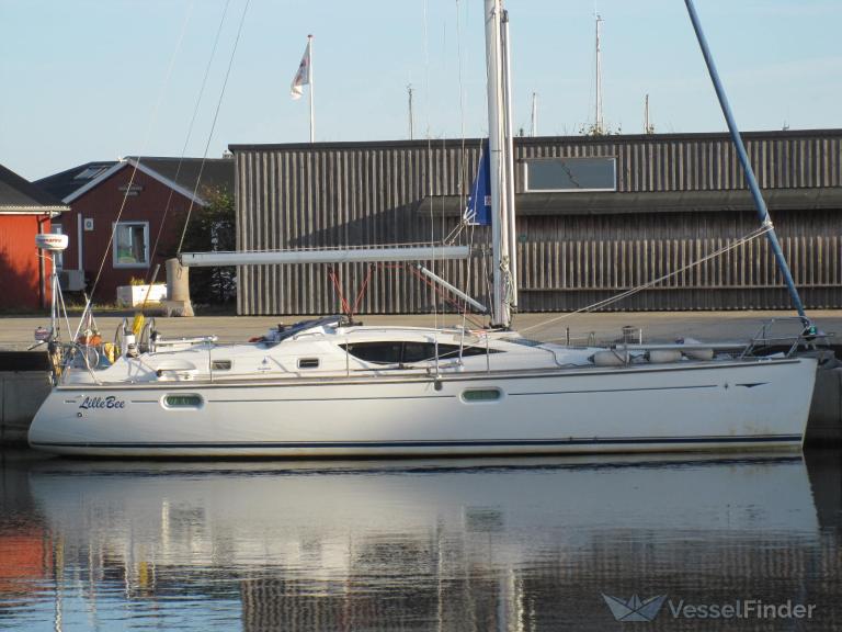 lille bee (Sailing vessel) - IMO , MMSI 211557080, Call Sign DB8515 under the flag of Germany