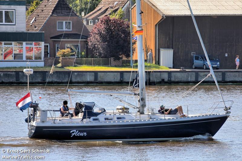 fleur (Pleasure craft) - IMO , MMSI 244690648, Call Sign PF8340 under the flag of Netherlands