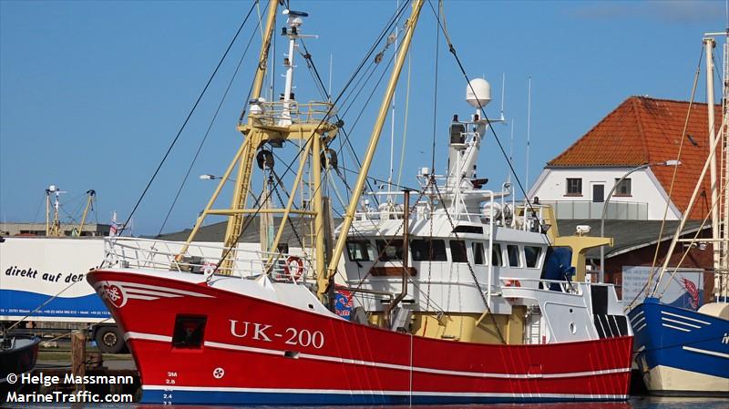 uk200 hendrik sr (Fishing Vessel) - IMO 9680920, MMSI 244790677, Call Sign PCUX under the flag of Netherlands