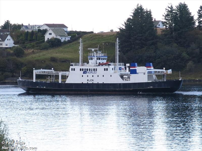 oelen (Passenger/Ro-Ro Cargo Ship) - IMO 7633698, MMSI 257032700, Call Sign LFMU under the flag of Norway