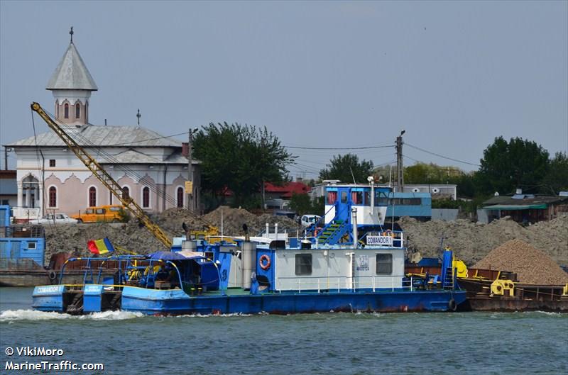 comandor 1 (Tug) - IMO , MMSI 264162663, Call Sign YP2663 under the flag of Romania