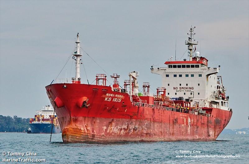 ks iris (Chemical/Oil Products Tanker) - IMO 9321134, MMSI 351991000, Call Sign 3EZF2 under the flag of Panama