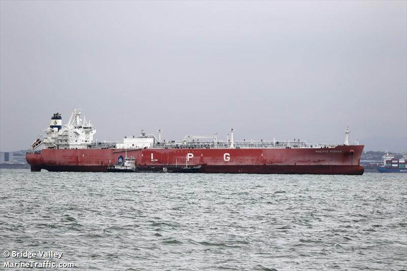 pacific rizhao (LPG Tanker) - IMO 9739989, MMSI 477810400, Call Sign VRPM3 under the flag of Hong Kong