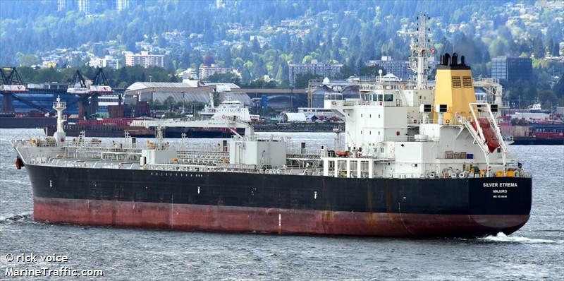 silver etrema (Chemical/Oil Products Tanker) - IMO 9718430, MMSI 538006745, Call Sign V7QV9 under the flag of Marshall Islands