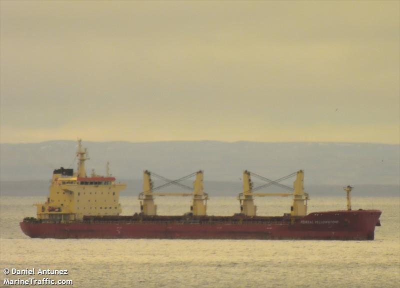 federal yellowstone (Bulk Carrier) - IMO 9609653, MMSI 538008089, Call Sign V7ZC6 under the flag of Marshall Islands
