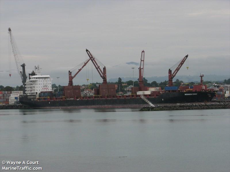 noumea chief (Container Ship) - IMO 9614531, MMSI 564135000, Call Sign 9V9715 under the flag of Singapore