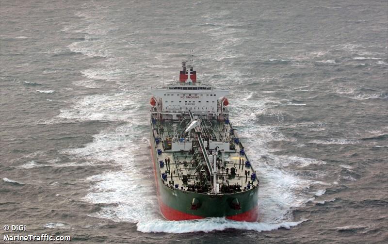 tai hu (Crude Oil Tanker) - IMO 9307932, MMSI 565620000, Call Sign 9VJZ2 under the flag of Singapore