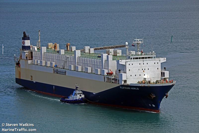 fujitrans world (Vehicles Carrier) - IMO 9210000, MMSI 636016327, Call Sign D5FO6 under the flag of Liberia