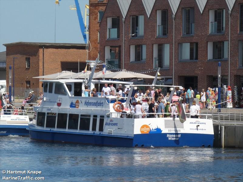 hanseat (Passenger ship) - IMO , MMSI 211495320, Call Sign DB2522 under the flag of Germany