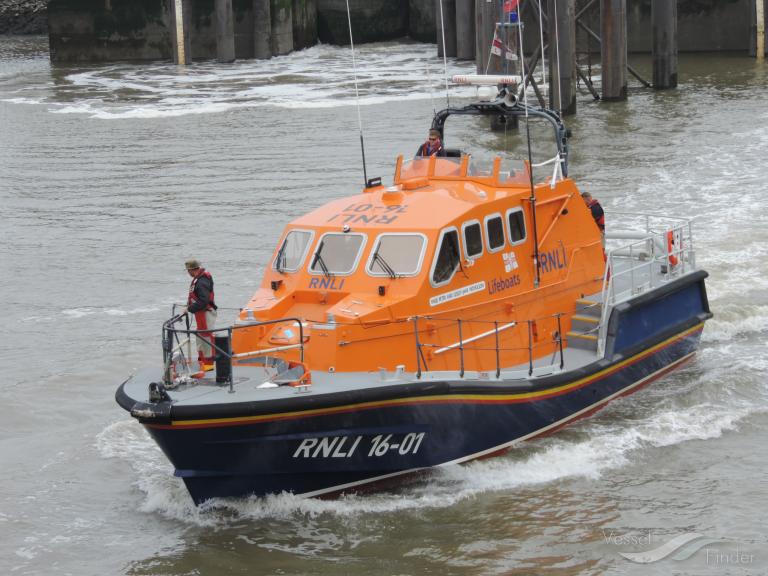 rnli lifeboat 16-01 (SAR) - IMO , MMSI 235014281, Call Sign MDAH3 under the flag of United Kingdom (UK)