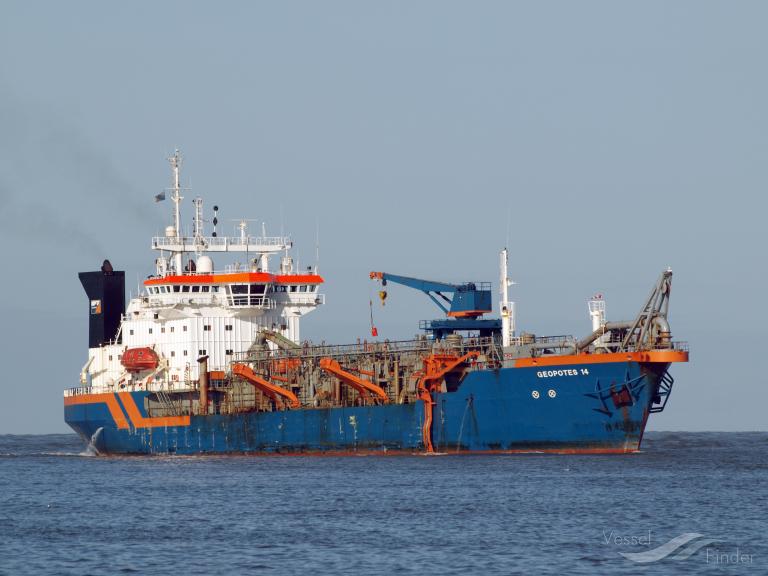 vityaz (Hopper Dredger) - IMO 8316780, MMSI 273383070, Call Sign UBUO2 under the flag of Russia