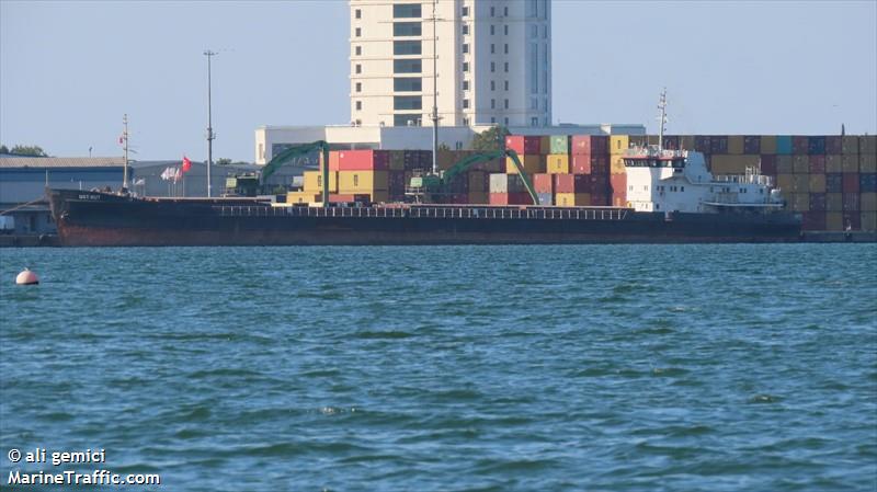 ust-kut (General Cargo Ship) - IMO 8889397, MMSI 351081000, Call Sign 3FGG9 under the flag of Panama