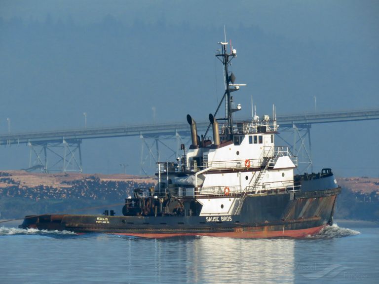 navajo (Tug) - IMO 7409578, MMSI 367008770, Call Sign WCT5737 under the flag of United States (USA)