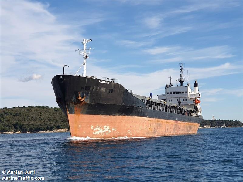 ak brave (Bulk Carrier) - IMO 7117826, MMSI 373112000, Call Sign 3FEO5 under the flag of Panama