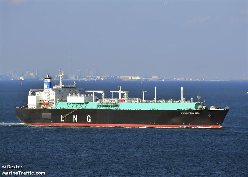 puteri firus satu (LNG Tanker) - IMO 9248502, MMSI 533808000, Call Sign 9MGF7 under the flag of Malaysia