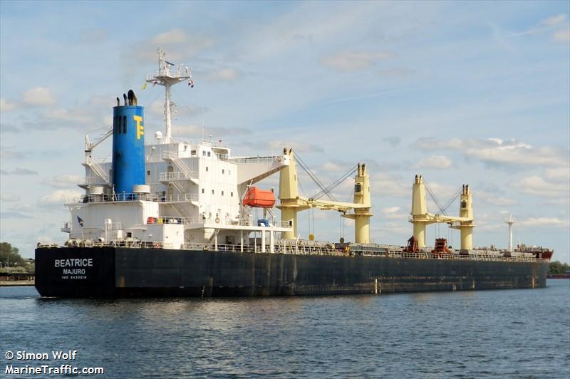 beatrice (Bulk Carrier) - IMO 9430818, MMSI 538005795, Call Sign V7HB3 under the flag of Marshall Islands
