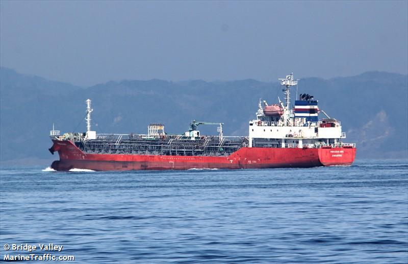 princess iris (Chemical/Oil Products Tanker) - IMO 9682203, MMSI 563727000, Call Sign 9V2137 under the flag of Singapore