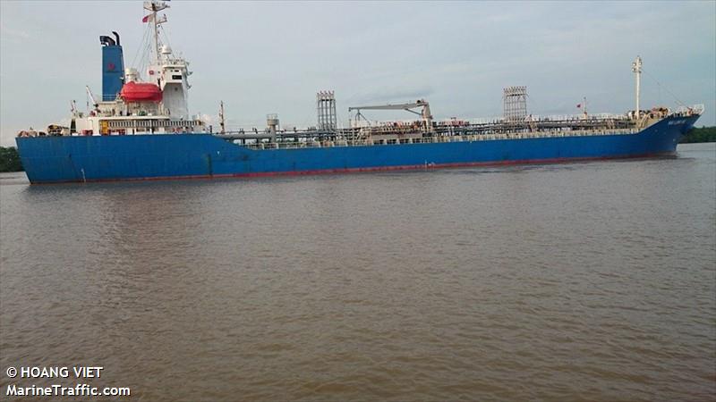 hai linh 02 (Oil Products Tanker) - IMO 9205598, MMSI 574002210, Call Sign XVHZ9 under the flag of Vietnam