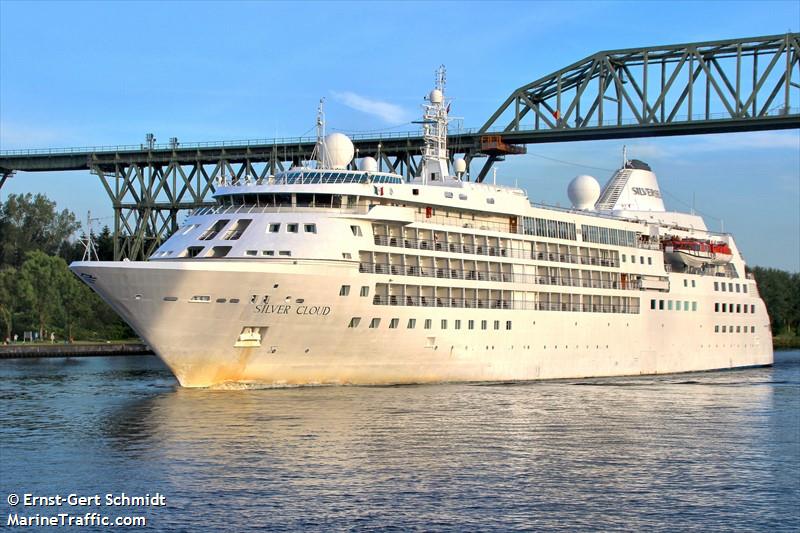 silver cloud (Passenger (Cruise) Ship) - IMO 8903923, MMSI 309027000, Call Sign C6MQ5 under the flag of Bahamas