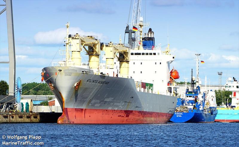 atlantic acanthus (Refrigerated Cargo Ship) - IMO 9189897, MMSI 311054900, Call Sign C6ZG7 under the flag of Bahamas