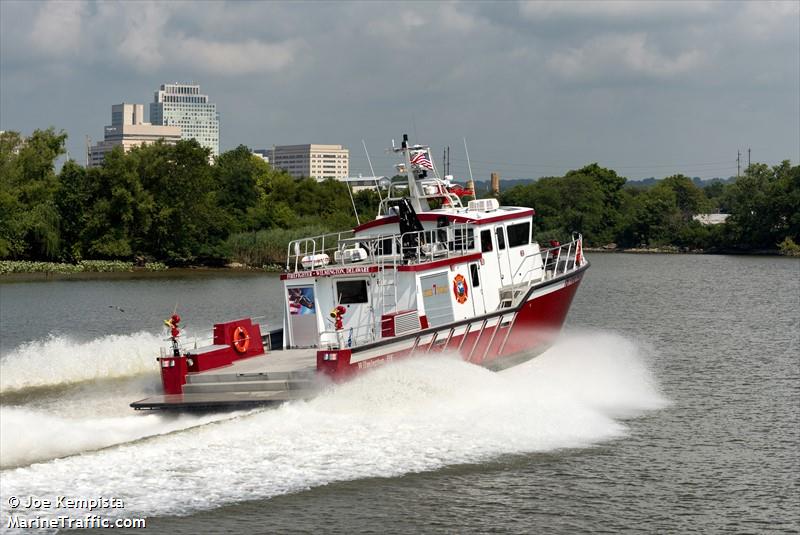 wilm. fireboat 7 (Unknown) - IMO , MMSI 367518270 under the flag of United States (USA)