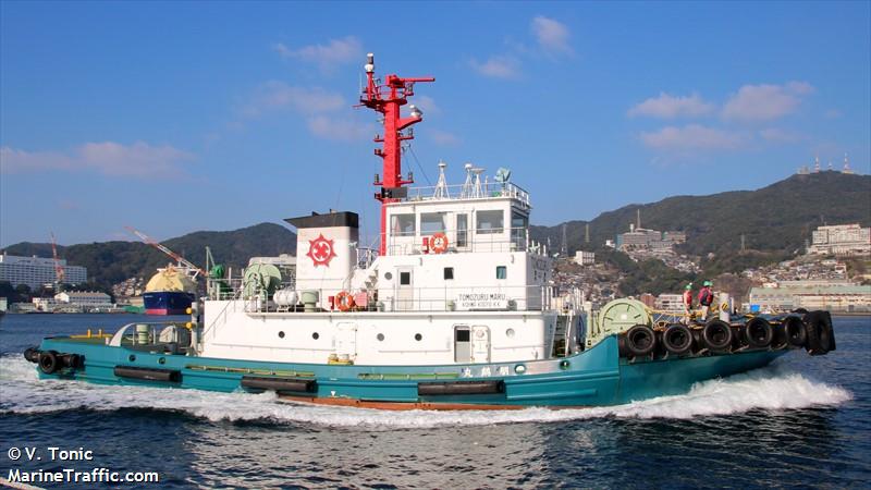 tomozurumaru (Tug) - IMO , MMSI 431003135, Call Sign JD3268 under the flag of Japan