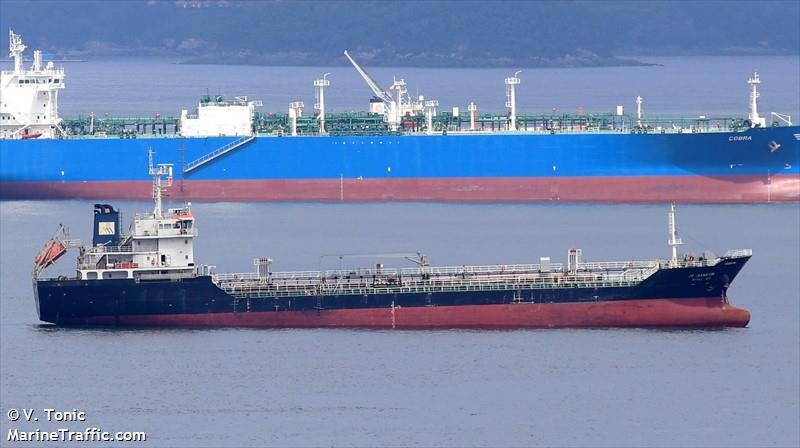 js jiangyin (Bitumen Tanker) - IMO 9796028, MMSI 440007000, Call Sign DSMA9 under the flag of Korea